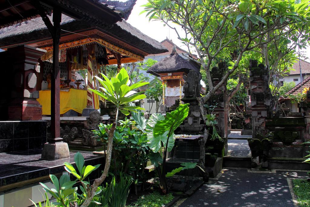 אובוד Nugraha Guesthouse 1 מראה חיצוני תמונה